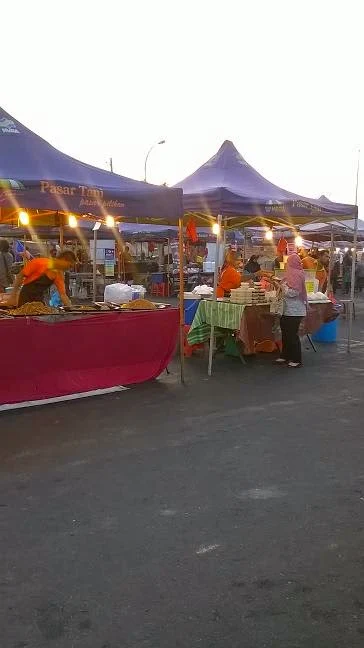 harga barangan pasar malam Taman Seroja di Salak Tinggi