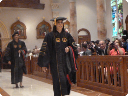 Oath & Hooding 050