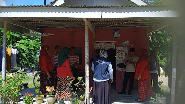 DPRKP, Dinsos, Hingga Baznas Kabupaten Pamekasan Tinjau Langsung Rumah Ummi Kalsum Ke Desa Murtajih
