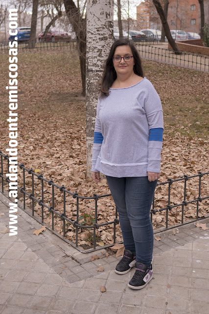 Sudadera Gris Y Azul De SheIn