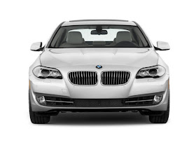 Front view of white 2011 BMW 528i