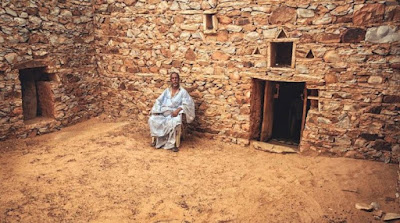 Οι αρχαίες βιβλιοθήκες στη μέση της ερήμου της Μαυριτανίας, και οι σπουδαίοι φύλακες τους