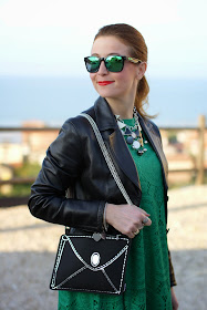 Vitti Ferria Contin collana, Today I'm me evening bag, Sheinside green lace dress, Fashion and Cookies, fashion blogger