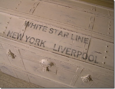 Kista White Star Line närbild