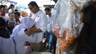  Berita Infornasi - Nasib warga Kampung Akuarium yang menanti Janji Anies Sandi