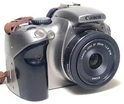 Canon EOS 300D, Canon EF 40mm 1:2.8 STM