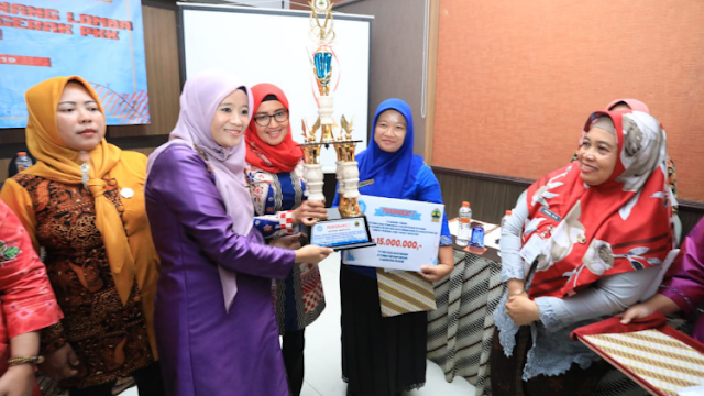 Raih Juara Pertama Tingkat Jateng, Cilacap dan Salatiga Wakili Jateng Lomba KKBPK Tingkat Nasional