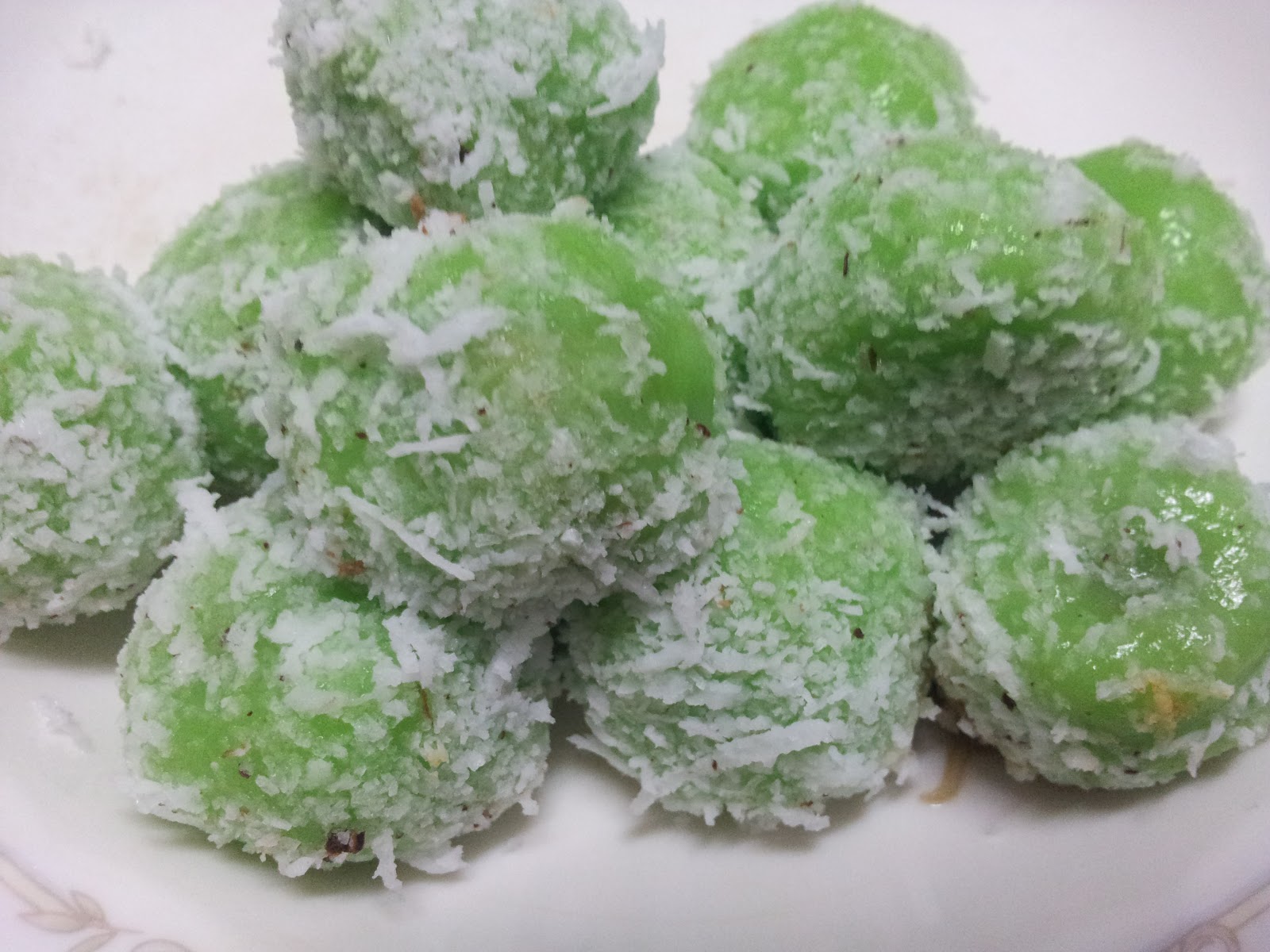 Kuih Buah Melaka