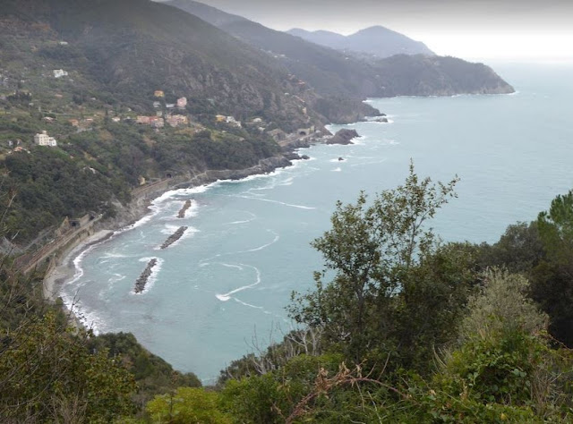 panorama di Framura dal  sentiero verdeazzurro