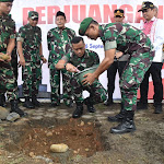 Danrem 071/Wijayakusuma Letakkan Batu Pertama Pembangunan Tugu Perjuangan Di Pekalongan