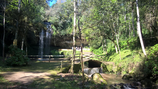 Cascata do Parque da Gruta