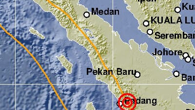 GEMPABUMI SOLOK AKIBAT AKTIFITAS SESAR SUMATERA