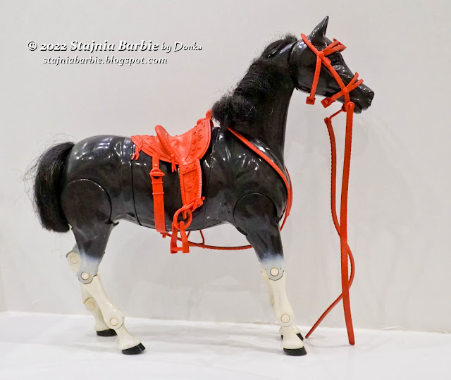 Play BIG articulated horse