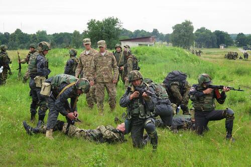 US Poised To 'Dramatically Expand' Training Of Ukrainian Forces