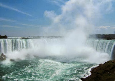 tourist places in canada