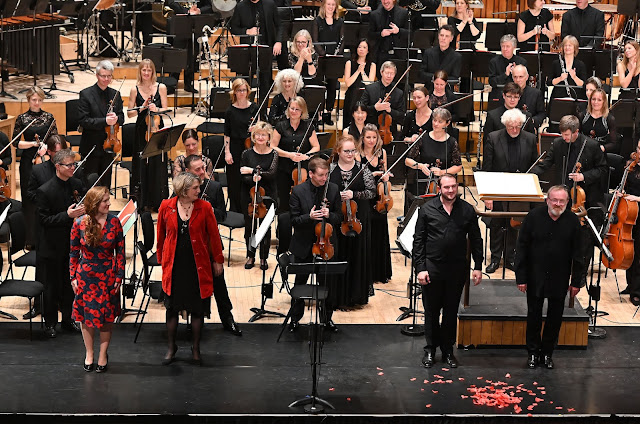 Frances-Hoad: Last Man Standing - Cheryl Frances-Hoad, Tamsin Collison, Marcus Farnsworth, Martyn Brabbins, BBC Symphony Orchestra - Barbican Hall ( BBC/Mark Allan)