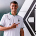 Borussia M'gladbach anuncia a contratação de jovem zagueiro do Werder Bremen