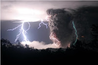 The Chaitén Volcano Lightning pics gallery