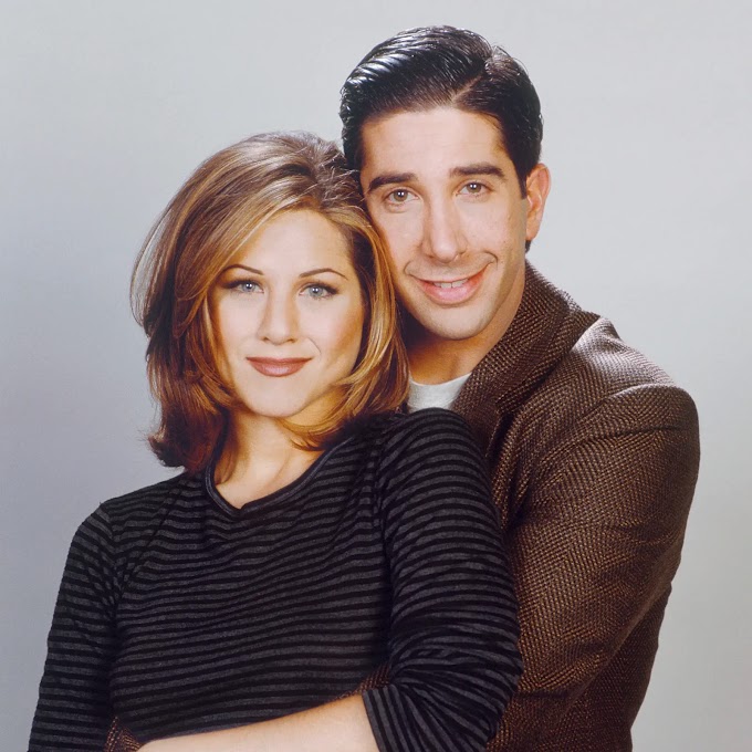 That Jennifer Aniston and David Schwimmer are dating is the most desirable rumor of the summer