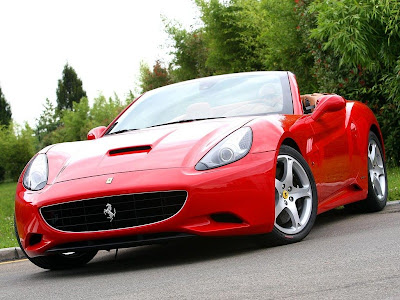 2009 Ferrari California Front View