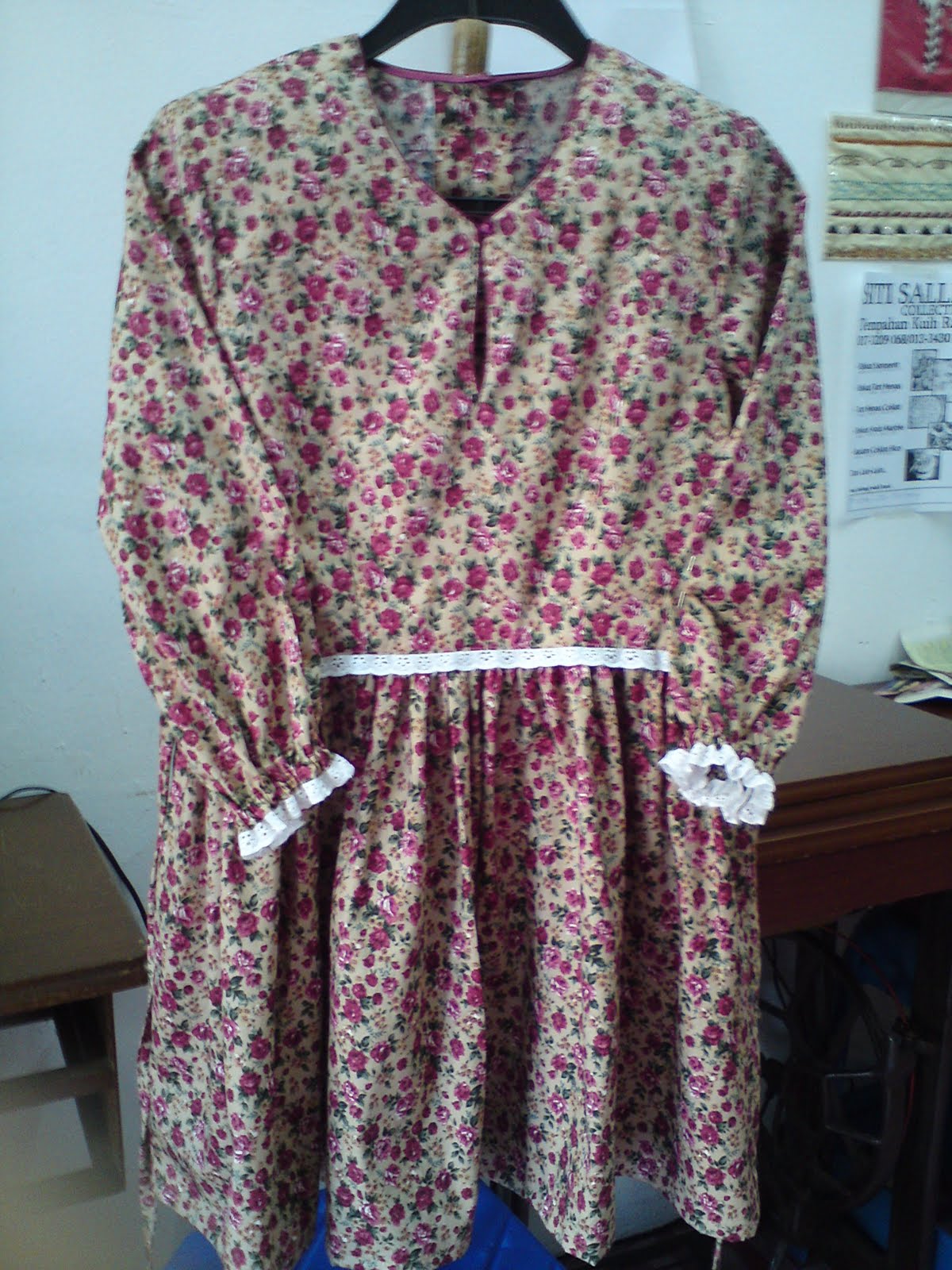 MaDam AzrA FesYeN Baju mengandung Mizan