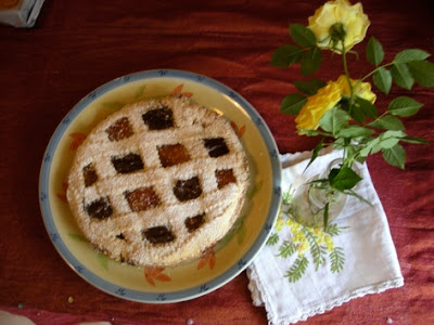 1 tart for all with apricot jam and nutella