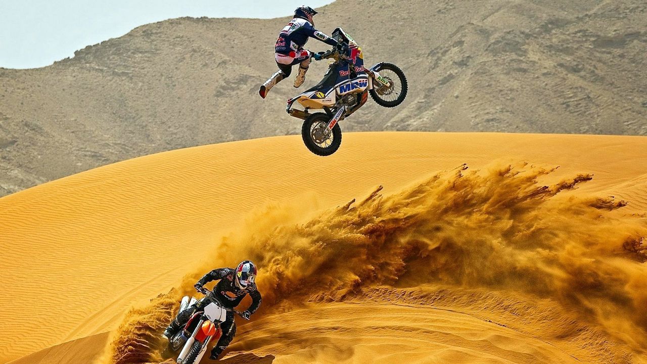 Motocross Desert Motorcycle Sand