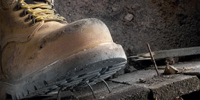 Manfaat Sepatu Safety Untuk Pekerja