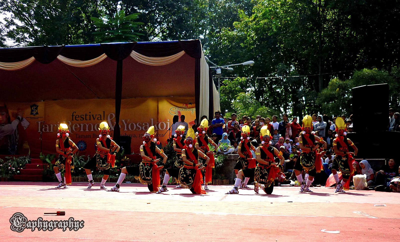 Earth Soul and Heart FESTIVAL TARI REMO YOSAKOI 2011 