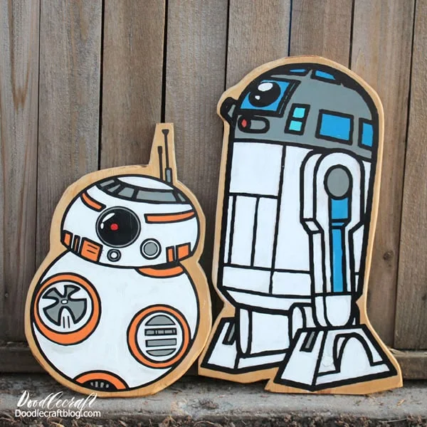 Star Wars R2D2 and BB8 Wood Cutouts! Learn how to make your own Star Wars R2D2 and BB8 Droid cutouts using scrap wood, vinyl and paint. These cute droids make the perfect home decor, party decoration or the perfect handmade gift for a Star Wars fanatic!