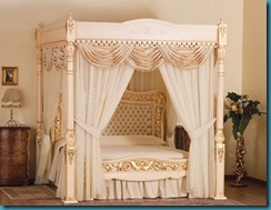 expensive-bed-baldacchino