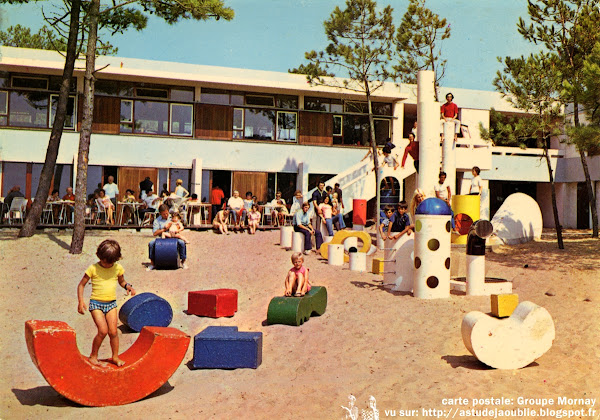 Les Mathes / La Palmyre - Village de vacances des Pins de Cordouan  Le restaurant:  Architectes: Alain Villeminot, Thierry De Champrit  Jeux enfants "le Sous-marin":  Création: Group Ludic (Simon Koszel, David Roditi, Xavier De La Salle)