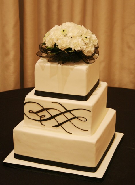 Modern Wedding Cake Loveland CO