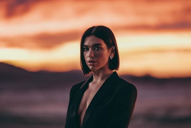 Dua Lipa, the new image of the famous French brand Yves Saint Laurent