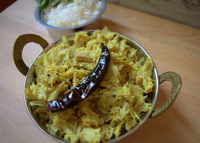 raw jackfruit curry