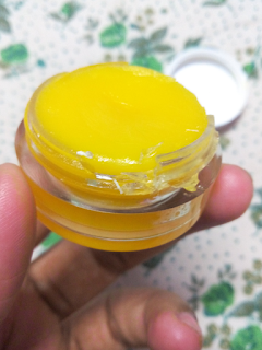 Review Natural Handmade LIP BALM in Tropical Alphanso by Fushia by Vkare