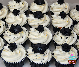 Cupcakes Blanco y Negro, parte 3