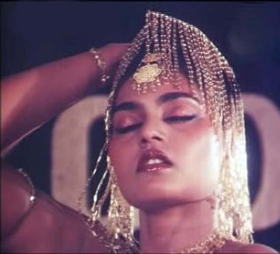 silk smitha death