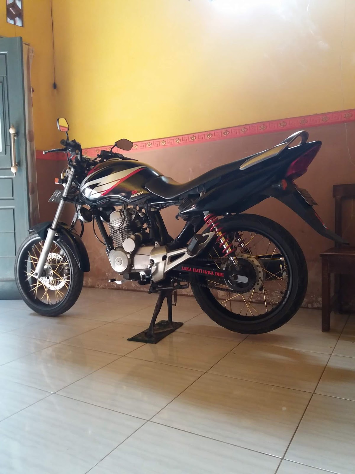 Modifikasi Herex Pada Honda Cb