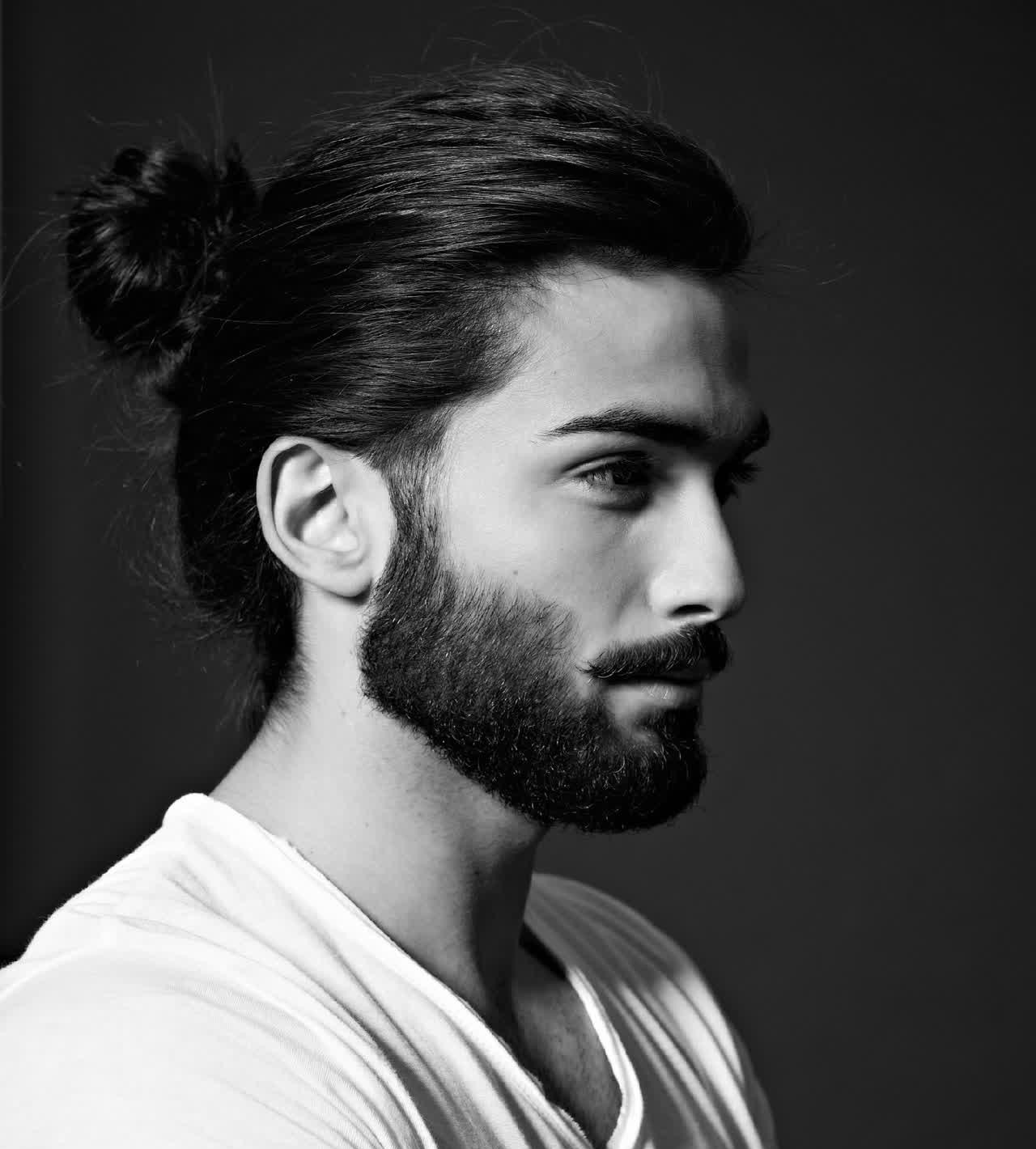 Kumpulan Model Gaya Rambut Man Bun Untuk Pria Model Gaya Pangkas