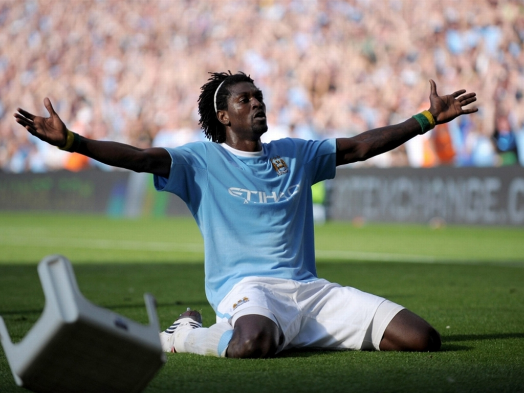 Adebayor 2011