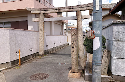 櫟本神社(堺市美原区)