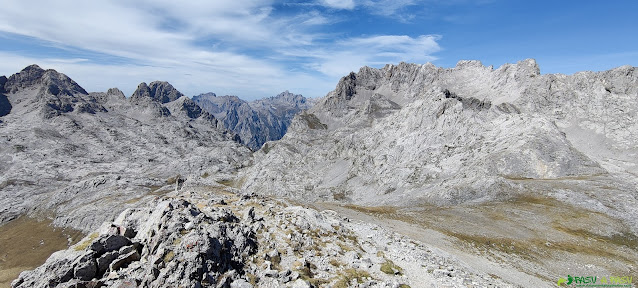 Vista de la Torre de Salinas desde la Padiorna