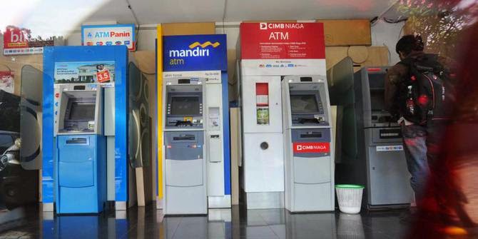 Andreas Wijaya 122050021 Bakar mesin ATM  maling gagal 