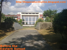 UP Diliman amphitheater and Quezon Hall