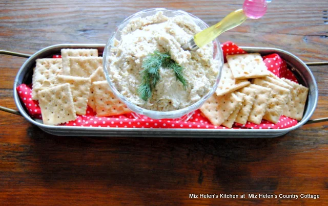 Old Fashioned Chicken Spread at Miz Helen's Country Cottage