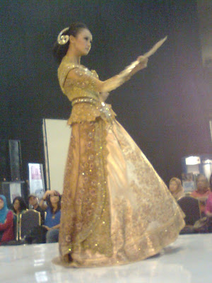 Model Kebaya Modern Ayok Dwipancara Terbaru