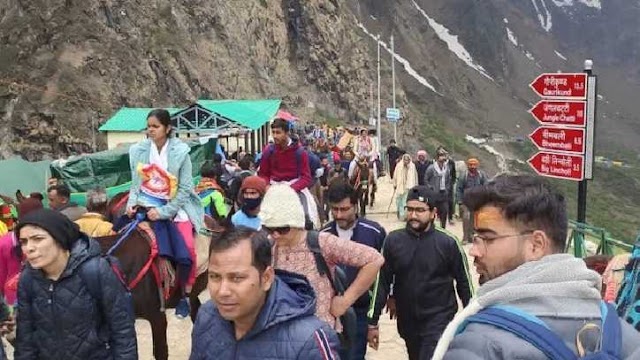 स्वास्थ्य सचिव राधिका झा ने चारधाम यात्रा को लेकर मेडिकल रिलीफ पोस्ट का किया औचक निरीक्षण 