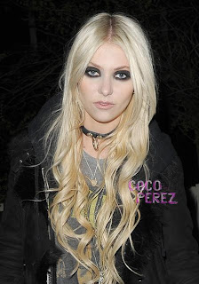 Taylor Momsen 2011