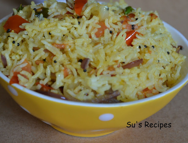 Instant tomato rice, thakkali sadam, thakkali annam, tomatar chawal, fried tomato rice, fried rice, left over rice spiced up